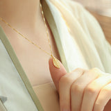 Leaf Pendant Necklace