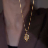 Leaf Pendant Necklace