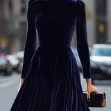 YRENE | OPULENT VELVET MIDI DRESS