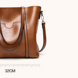 DAPHIRA | SLEEK LEATHER SHOULDER BAG