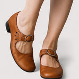 Clara - Elegant Décolleté in Eco-Leather