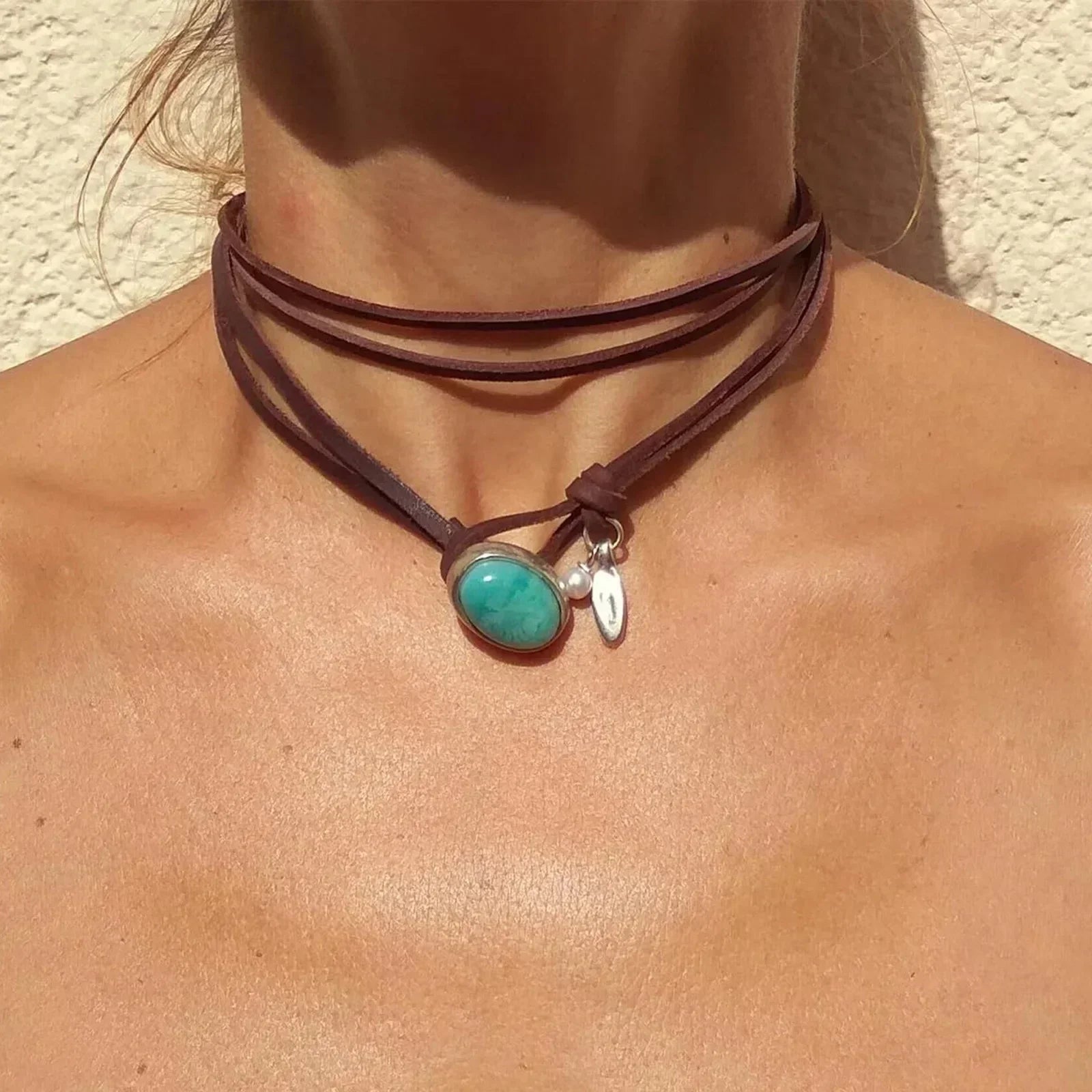 Agnese™ - Choker in Leather with Turquoise