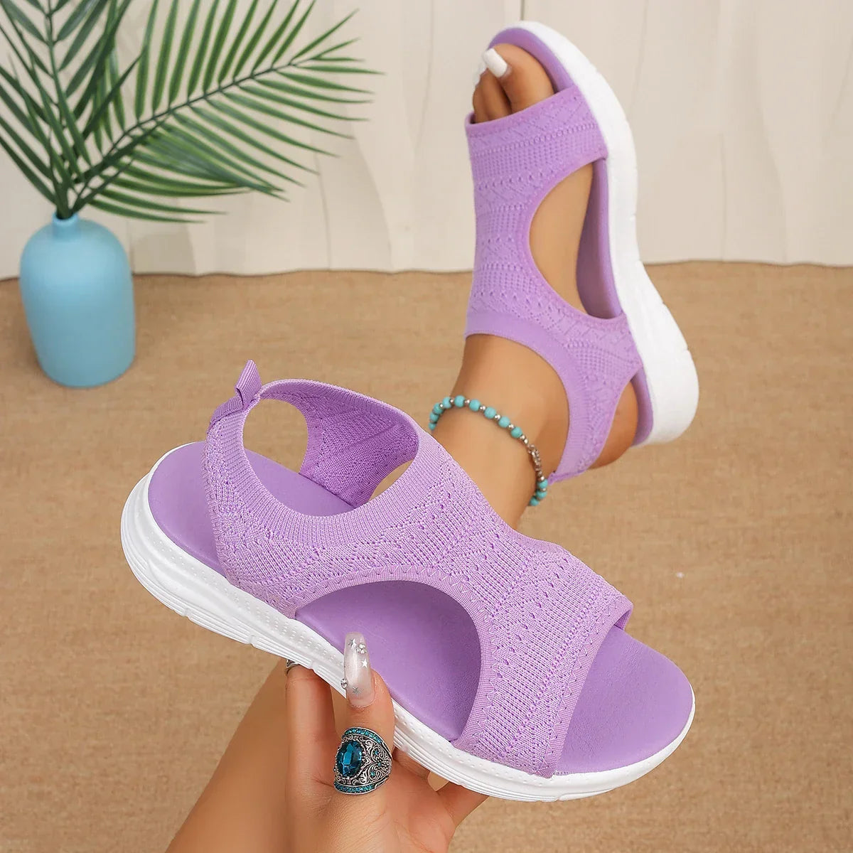 OLIVIA MANCHESTER | BREEZE BREATHABLE ORTHOPEDIC SANDALS