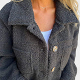 Kristýna – Short Jacket with Lapels