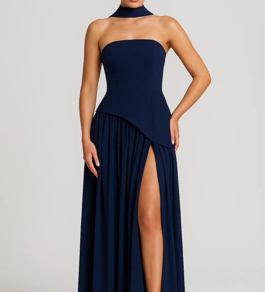 THESSALY | LIGHTWEIGHT V-NECK MIDI DRESS