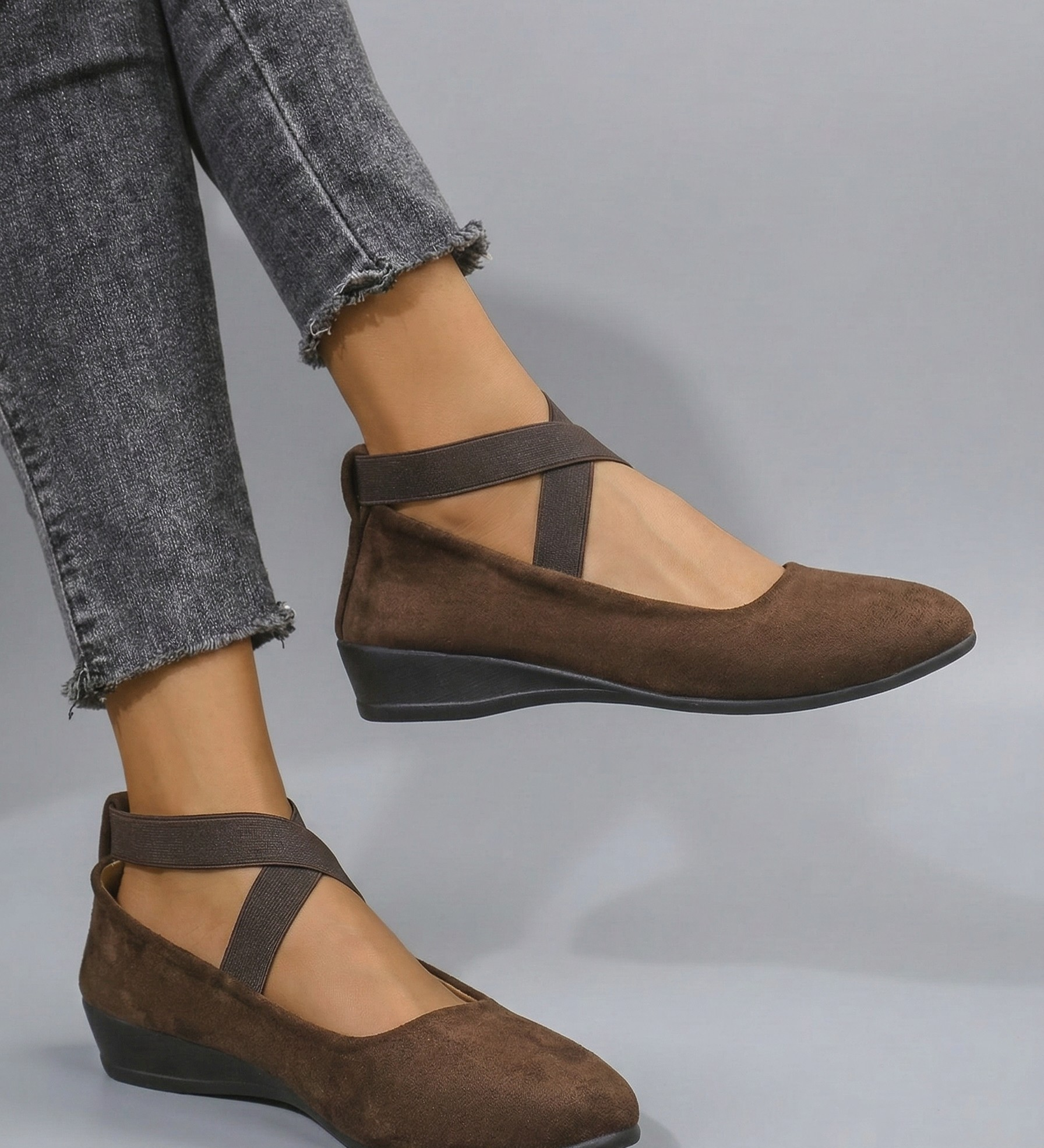 Madeleine | Closed and Comfortable Wedge Shoes