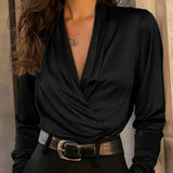 ROSALYN | ELEGANT V-NECK TOP