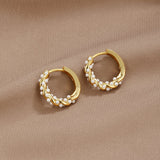 Hoop Earrings with Ruffled Pearls